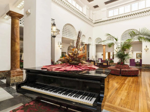 Globales Reina Cristina