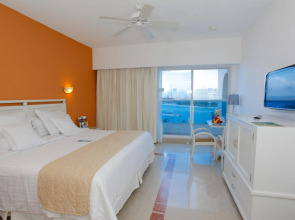 Occidental Costa Cancún All Inclusive