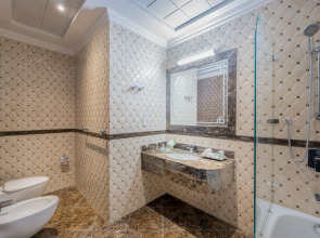 La Maison Hotel Doha