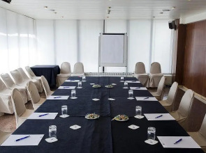 Отель Ciudad de Castelldefels