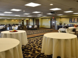 Holiday Inn Express Hotel & Suites Belgrade by IHG