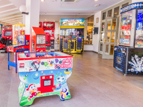 Eix Lagotel Holiday Resort