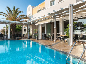 Memories Beach Hotel