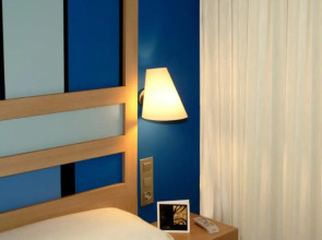 Отель Ciutat de Barcelona