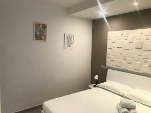 B&B Stesicoro InHabit- Guesthouse City Center