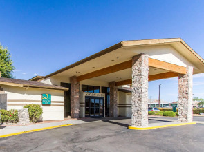 Navajoland Hotel of Tuba City