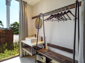 Tune Hotel Klia-Klia2 (Airport Transit Hotel)