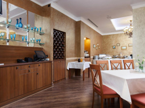 Отель «Александровский»