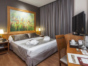 Catalonia Excelsior Hotel