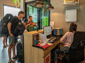 Patong Poshtel - Adults Only - Hostel