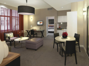 Adina Apartment Hotel Berlin CheckPoint Charlie