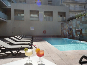 Отель 4R Miramar Calafell