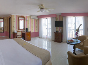 Hotel Plaza Colonial