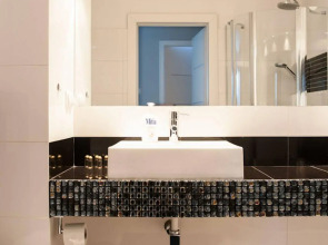 Platinum Towers Country 2 Country