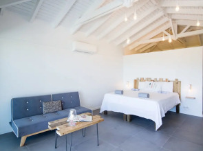 Villa Jwi Lavi Boutique Hotel