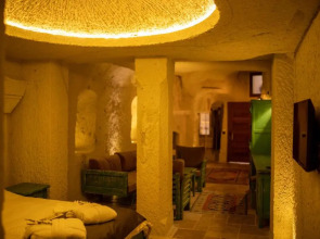 Pome Granate Cave Hotel