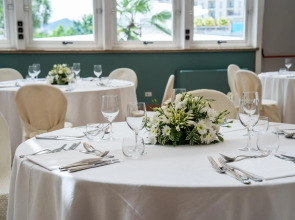 Panoramic Hotel Plaza