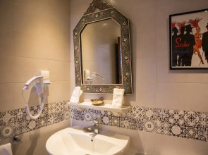 Dar Kika Salam By DKS