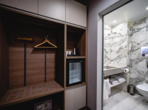 Saint George Hotel & Medical Spa