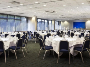 Holiday Inn London Kensington Forum