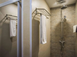 Rucksack Inn @ Lavender Street