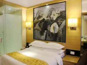 Vienna Hotel Guangzhou Baiyun International Airport Renhe Metro Station