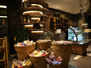 The Crystal Luxury Bay Resort Nusa Dua