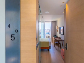 Hotel Indigo Larnaca by IHG