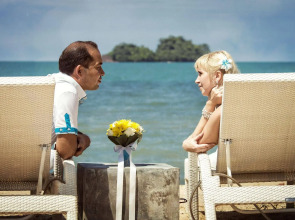 The White Knot Koh Chang