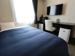 Отель Livemax Kayabacho 