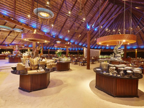 Kuredu Island Resort & Spa