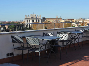 Отель Domus Sessoriana