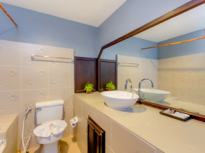 Club Bamboo Boutique Patong Beach Resort