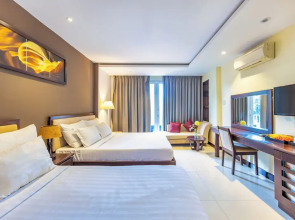 The Noble Swan Central Dong Du Hotel