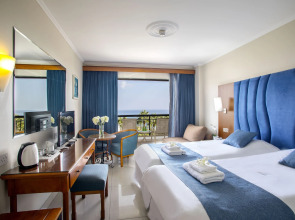 Anastasia Waterpark Beach Resort