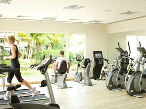 Le Suffren Hotel & Marina