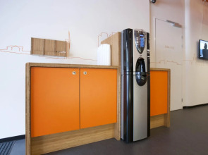 easyHotel The Hague City Centre