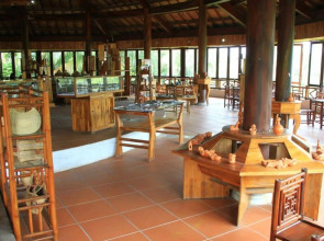 Waterside Resort & Spa