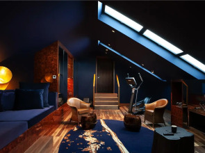 Forte de Gaia, Autograph Collection