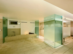 Hotel Schloss Weikersdorf