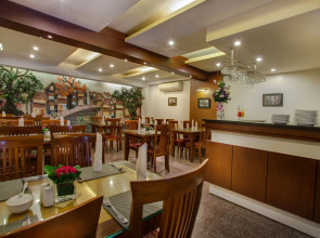 Hanoi Elegance Ruby Hotel