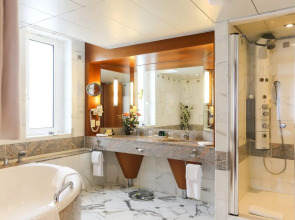 Le Royal Hotels & Resorts