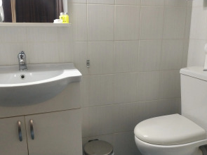 Ambrosia Suites & Aparts