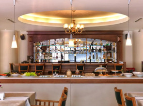 Taksim Metropark Hotel