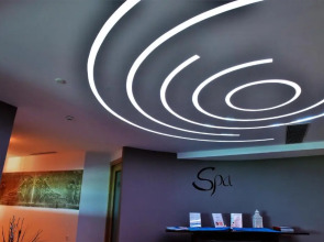 Kresten Royal Euphoria Resort