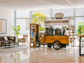 Sonder by Marriott Bonvoy Downtown Towers Apartments