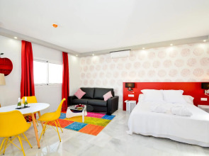 The Zentral Arenal Suites