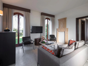 Отель San Clemente Palace Kempinski Venice