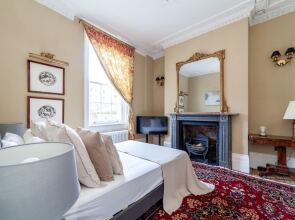 The New Cross Premier Room