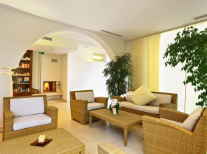 Hotel Schloss Weikersdorf